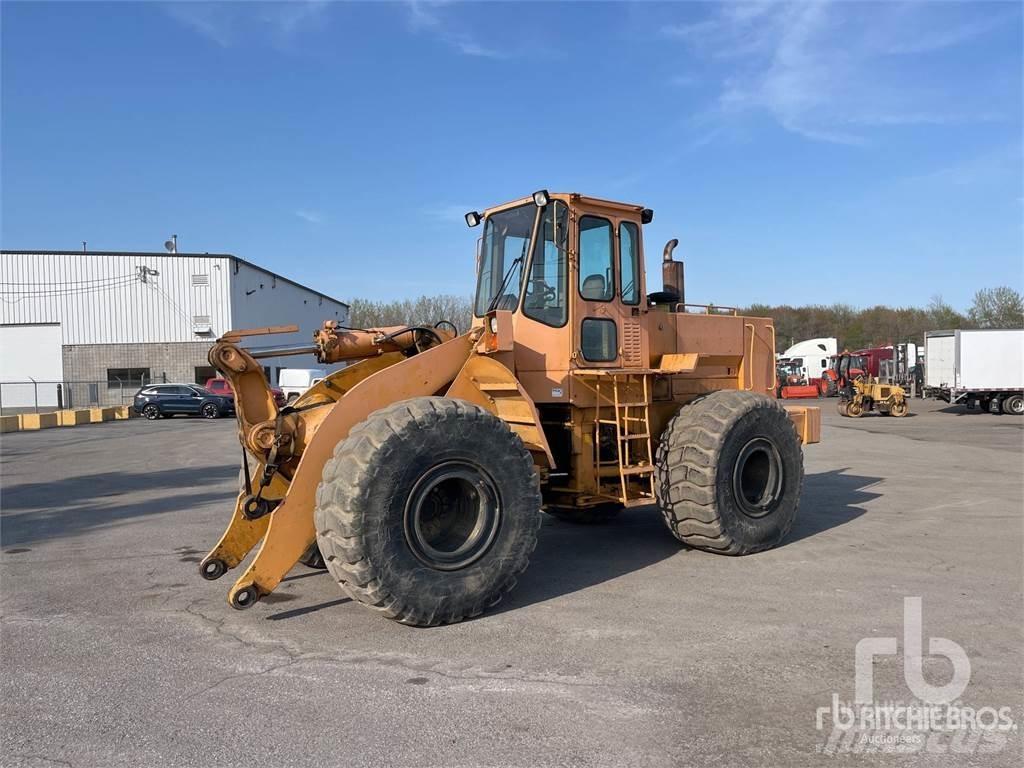 John Deere 744E 轮式装载机