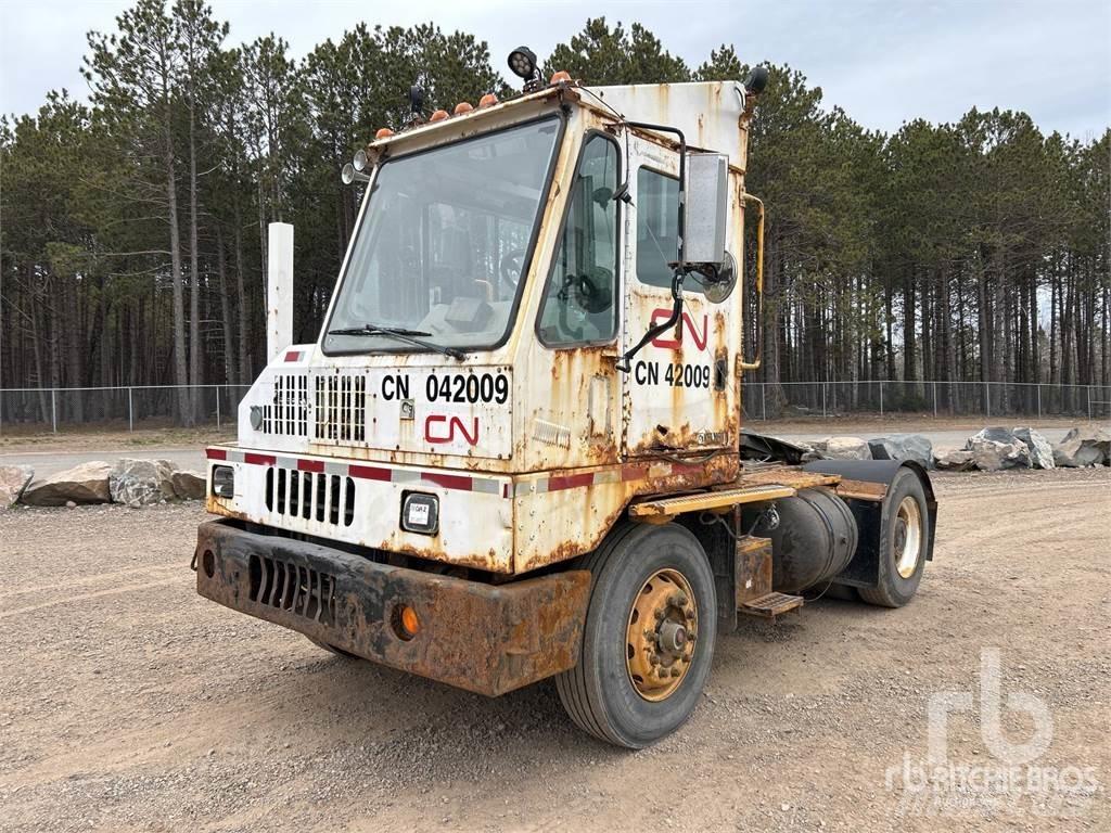 Kalmar 4X2 牵引车