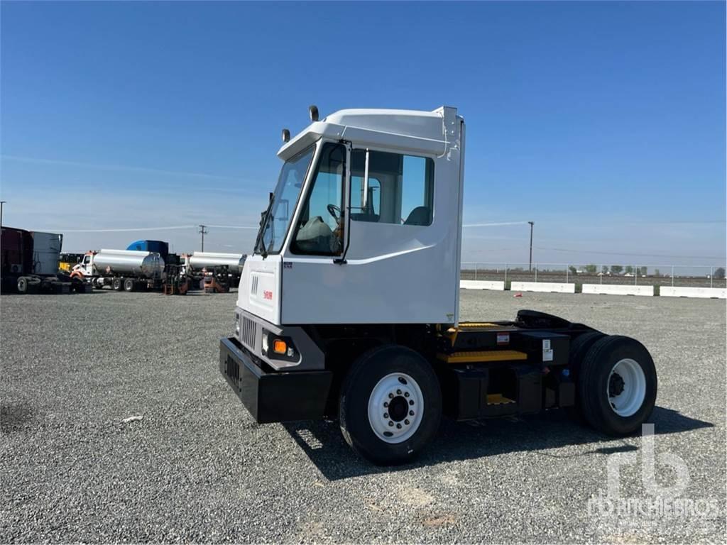 Kalmar T2 牵引车