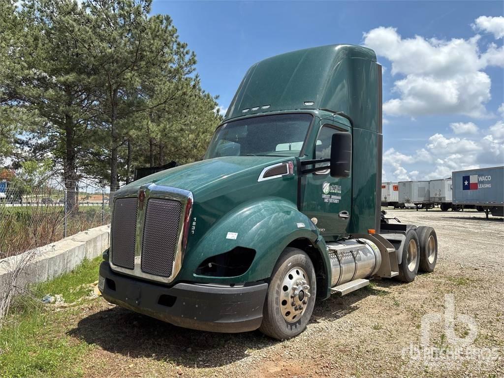 Kenworth T-680 牵引车