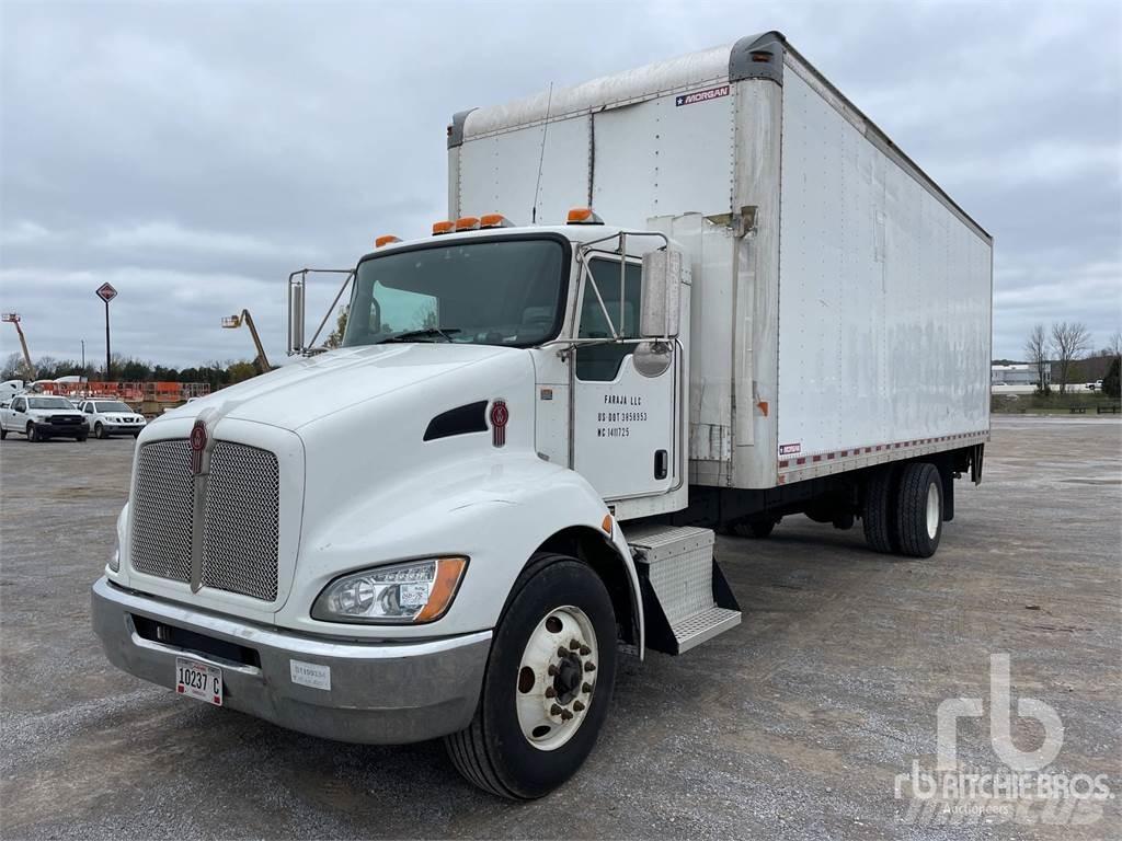 Kenworth T270 大型面包车