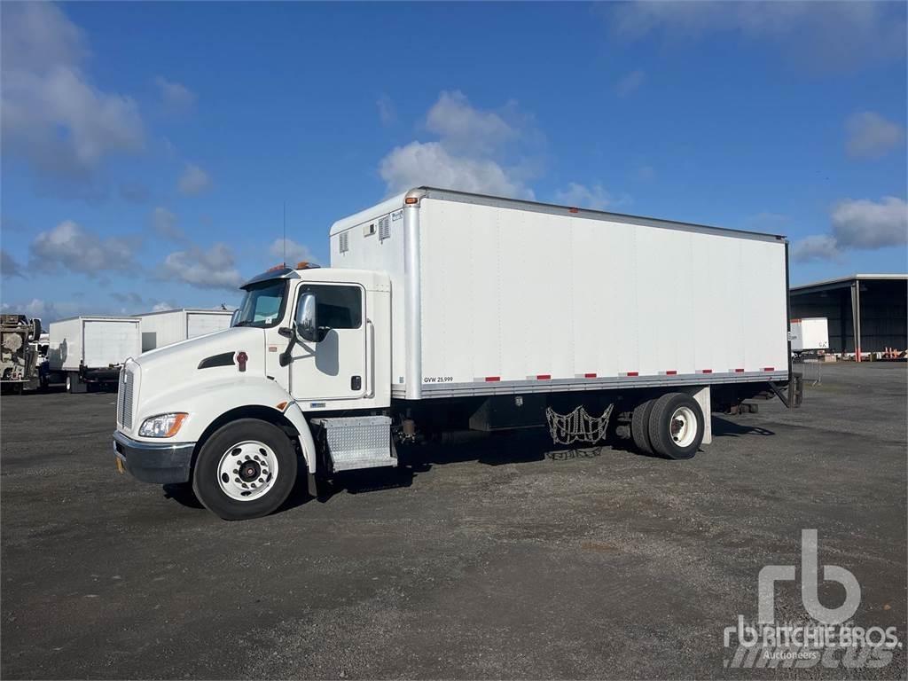 Kenworth T270 大型面包车