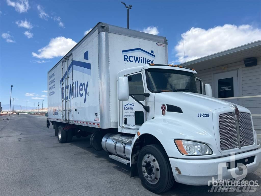 Kenworth T270 大型面包车
