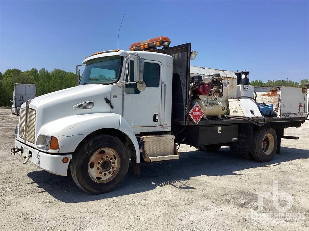Kenworth T300 市政车