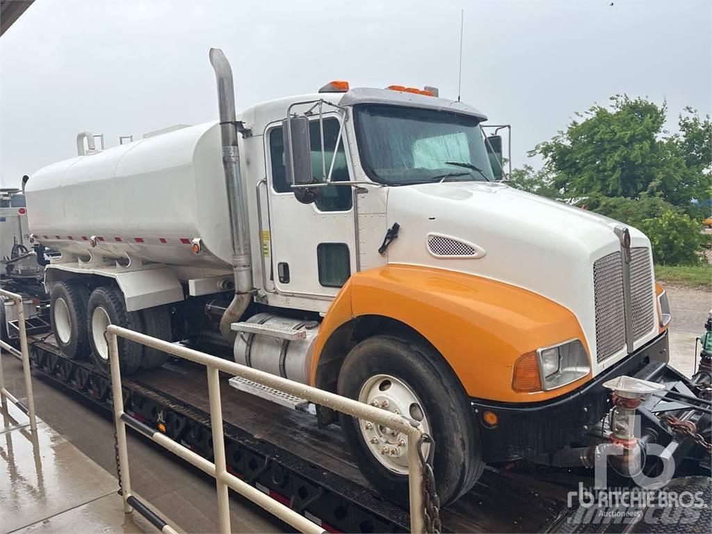 Kenworth T300 水罐车