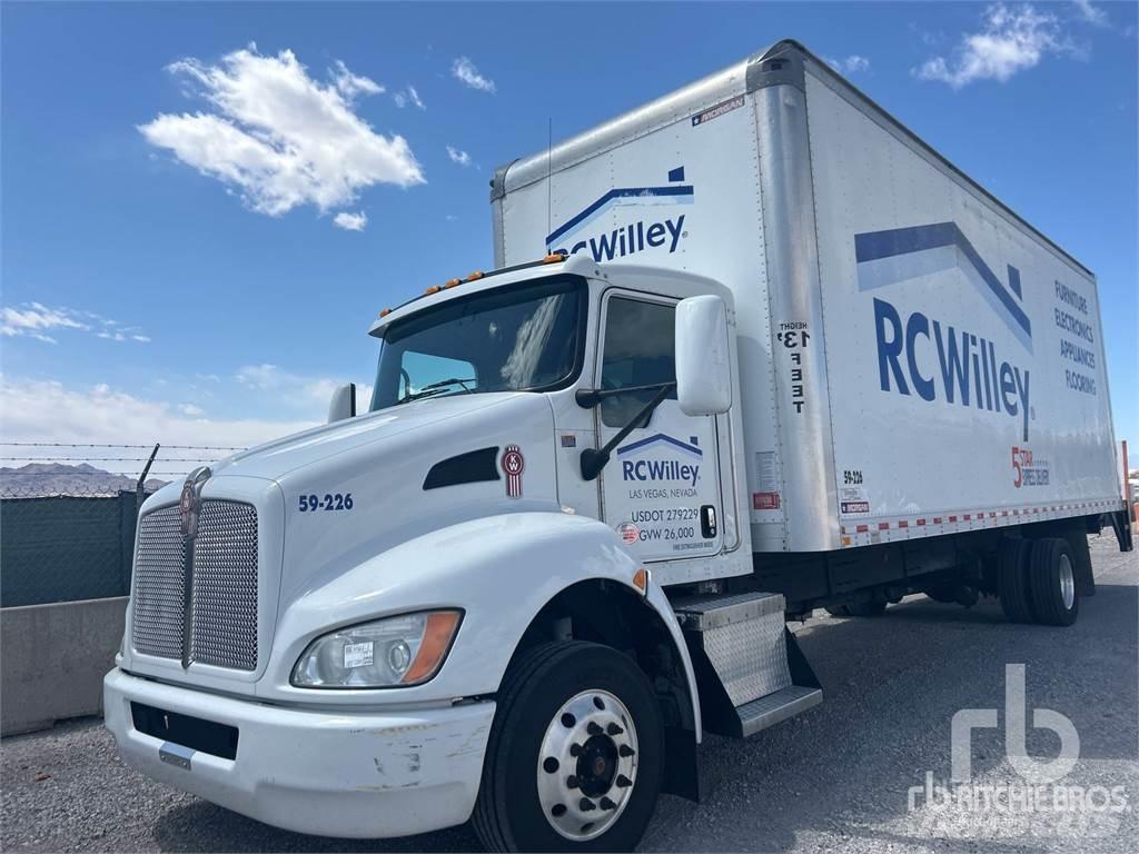 Kenworth T300 大型面包车
