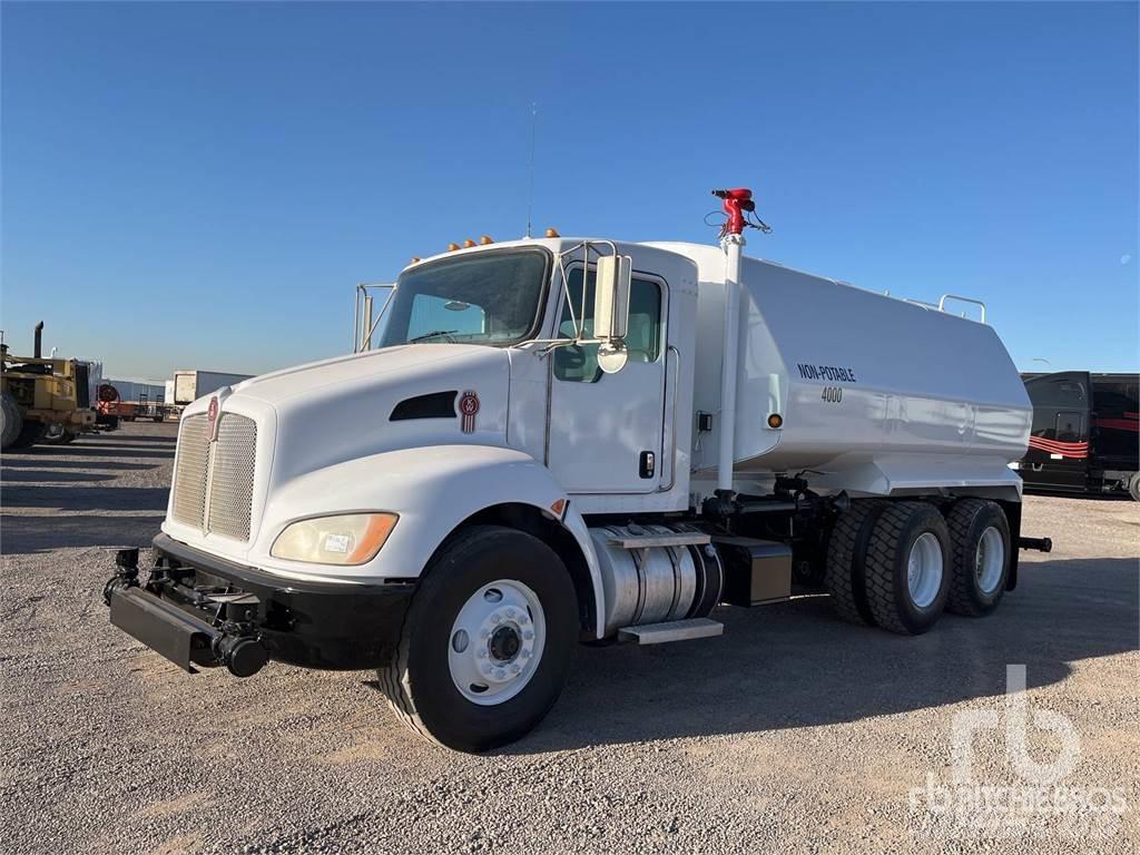 Kenworth T370 水罐车
