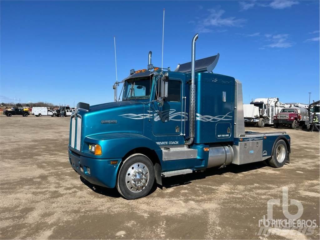 Kenworth T400A 牵引车