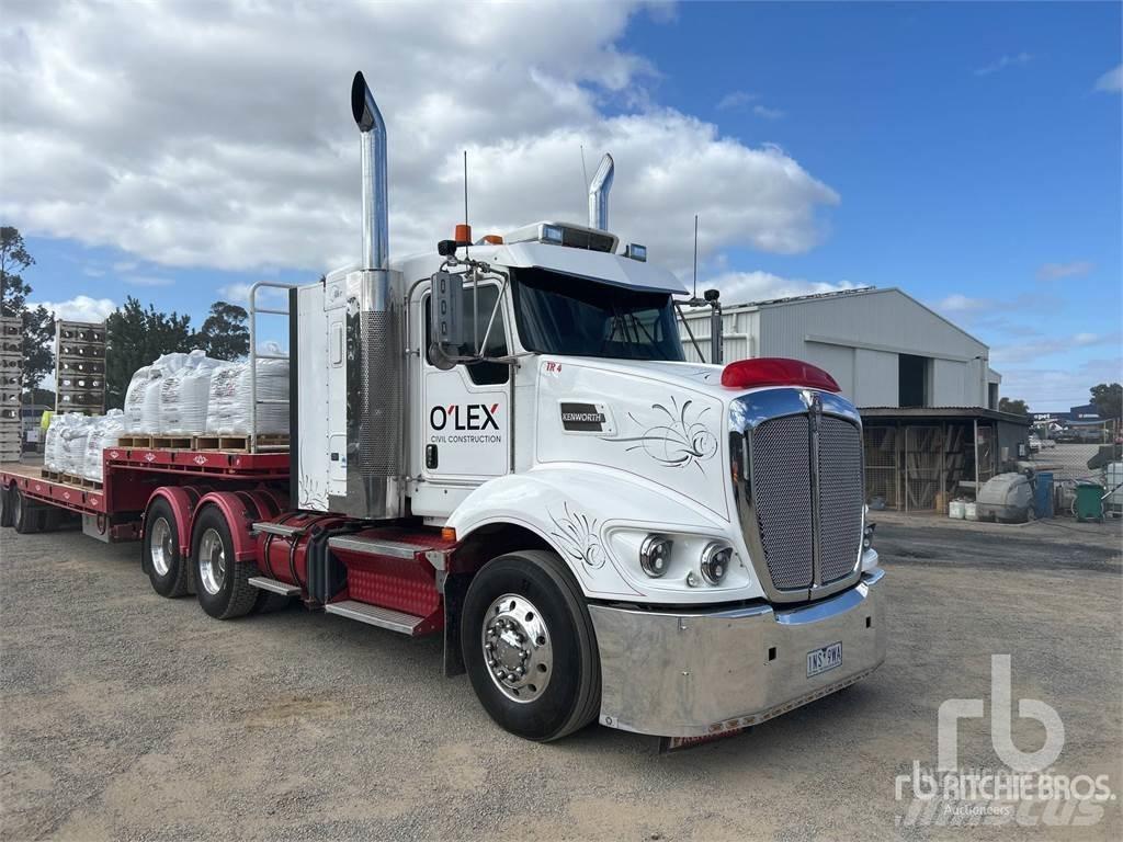 Kenworth T403 牵引车