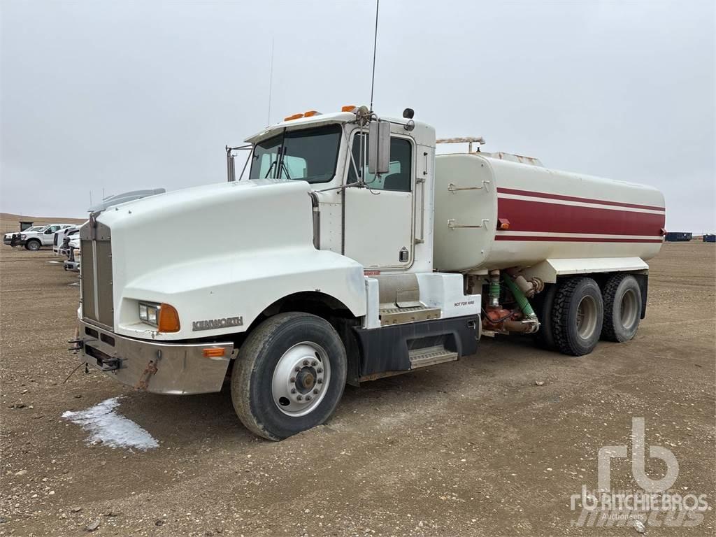 Kenworth T600 水罐车
