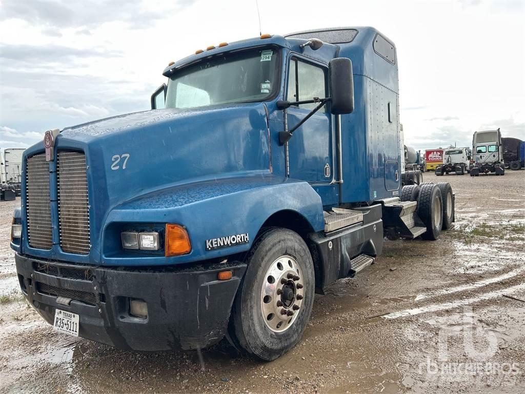 Kenworth T600 牵引车