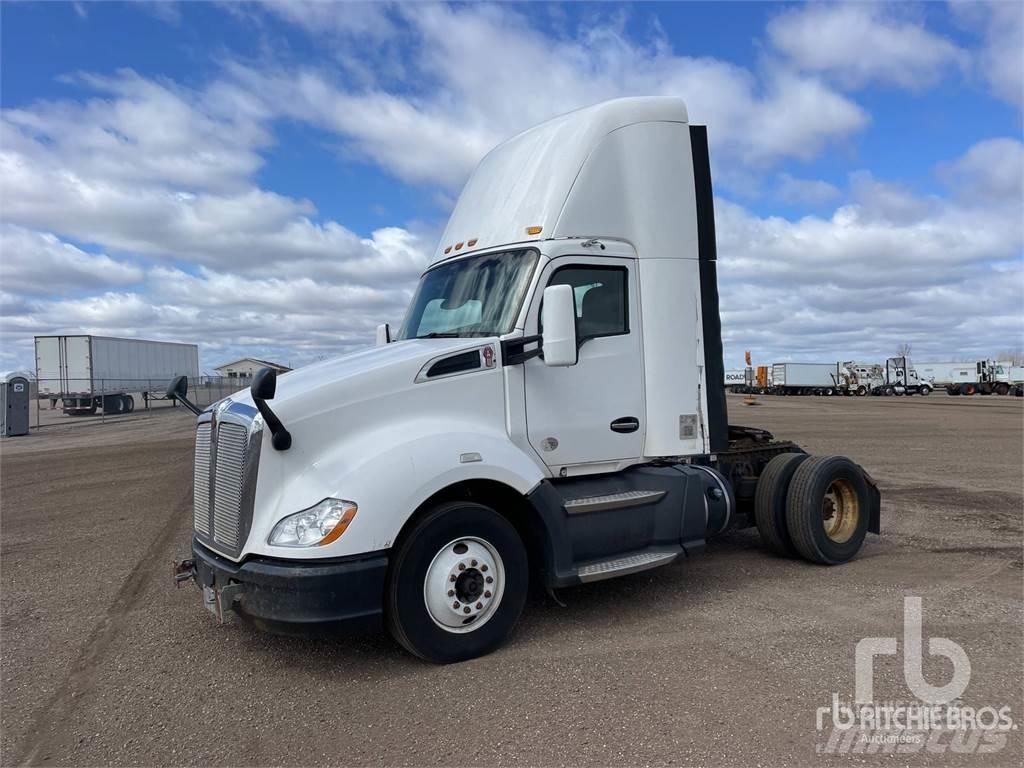 Kenworth T660 牵引车