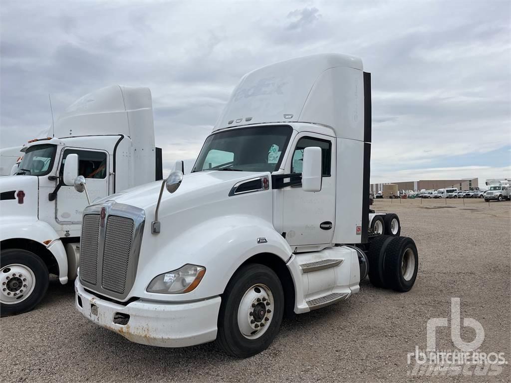 Kenworth T680 牵引车