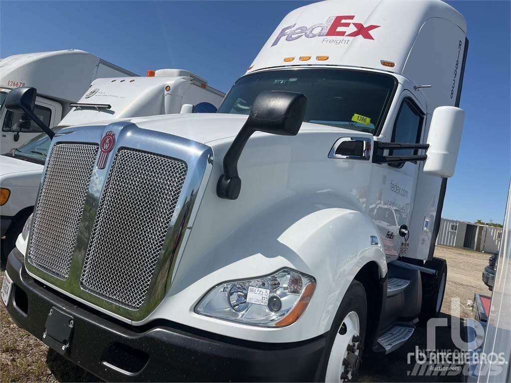 Kenworth T680 牵引车