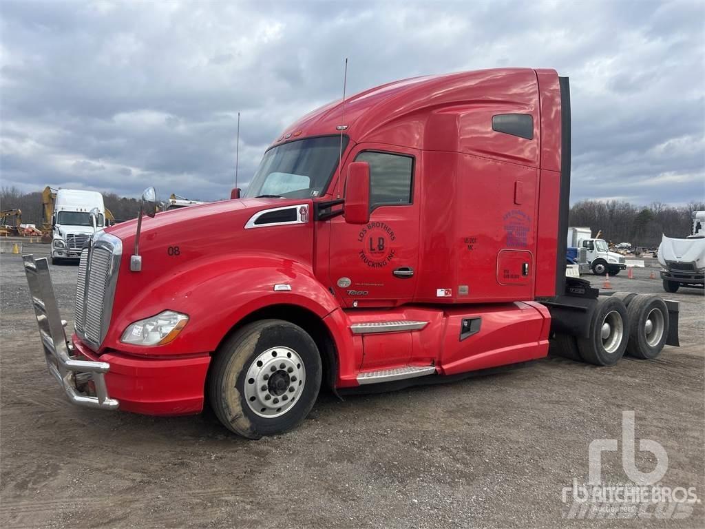 Kenworth T680 牵引车