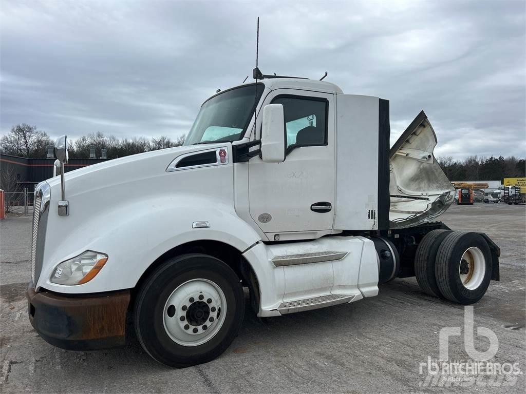 Kenworth T680 牵引车