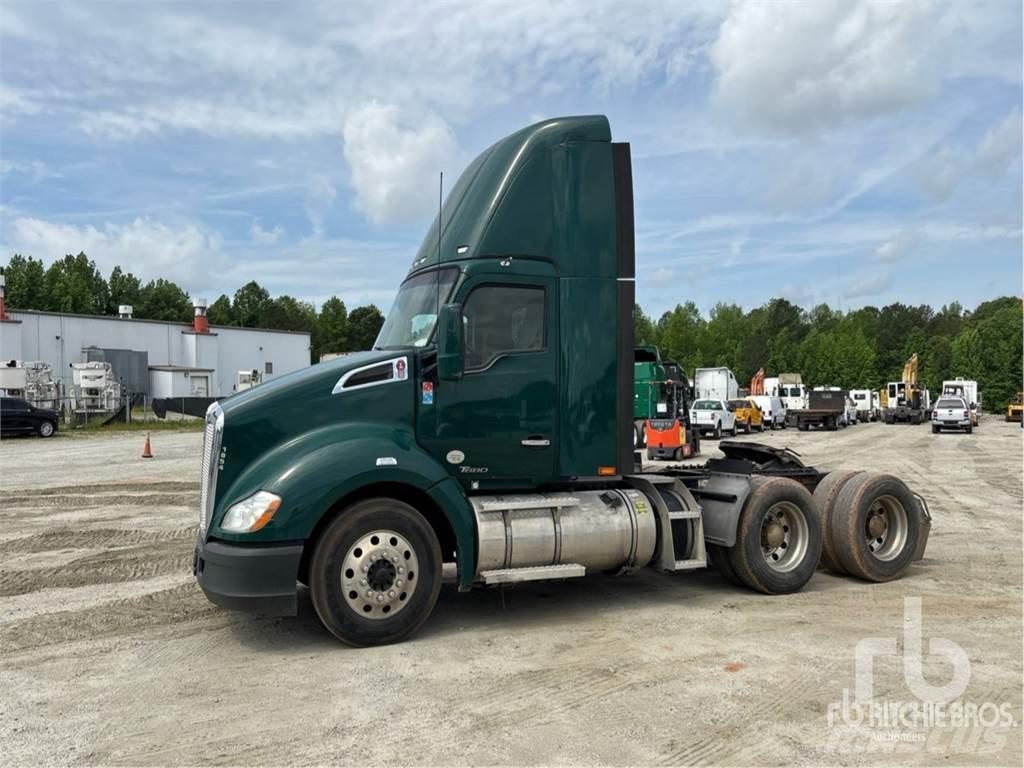 Kenworth T680 牵引车