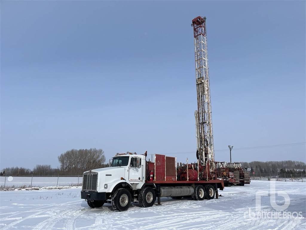 Kenworth T800 钻机车