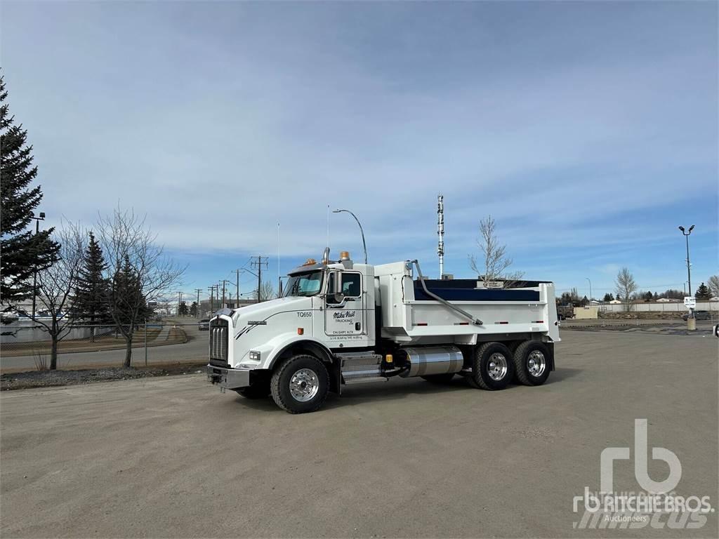 Kenworth T800 自卸式货车