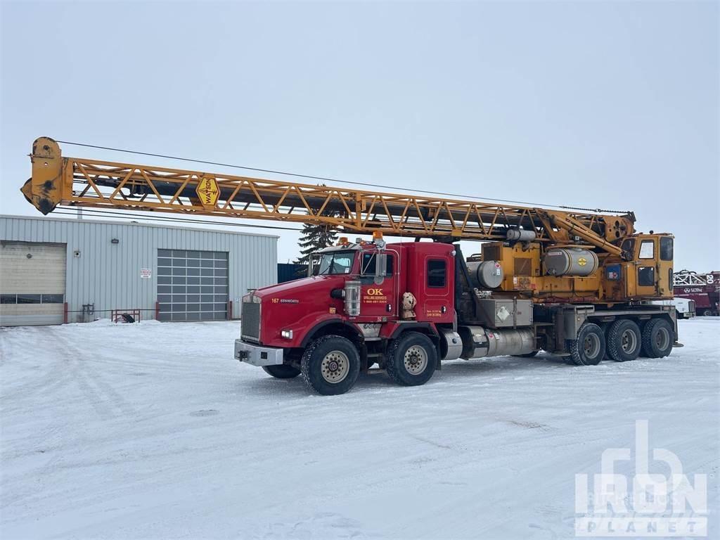 Kenworth T800 钻机车