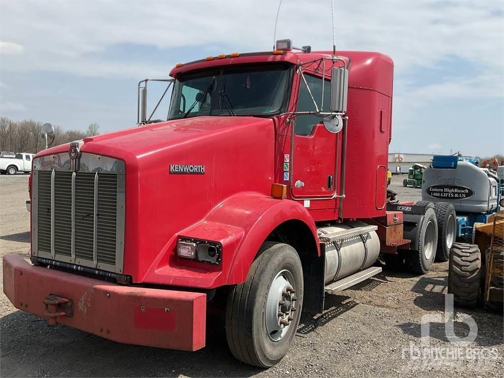 Kenworth T800 牵引车