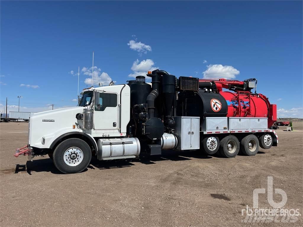 Kenworth T800 组合/真空油槽车