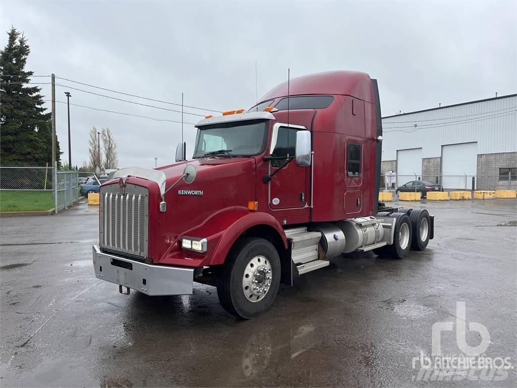 Kenworth T800 牵引车