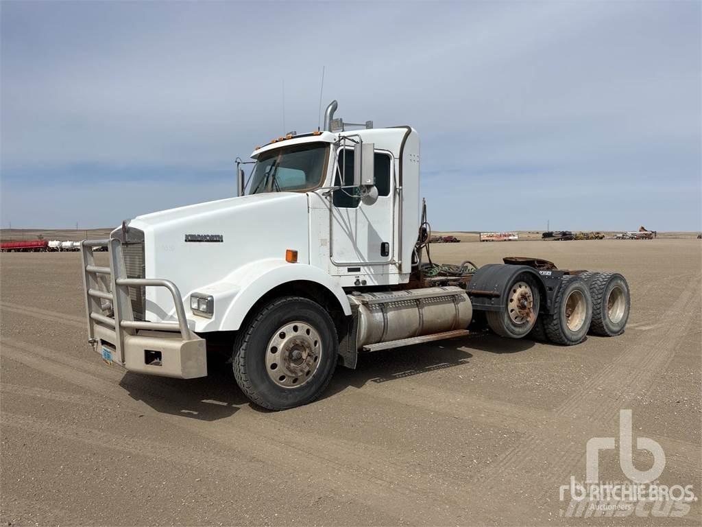 Kenworth T800 牵引车
