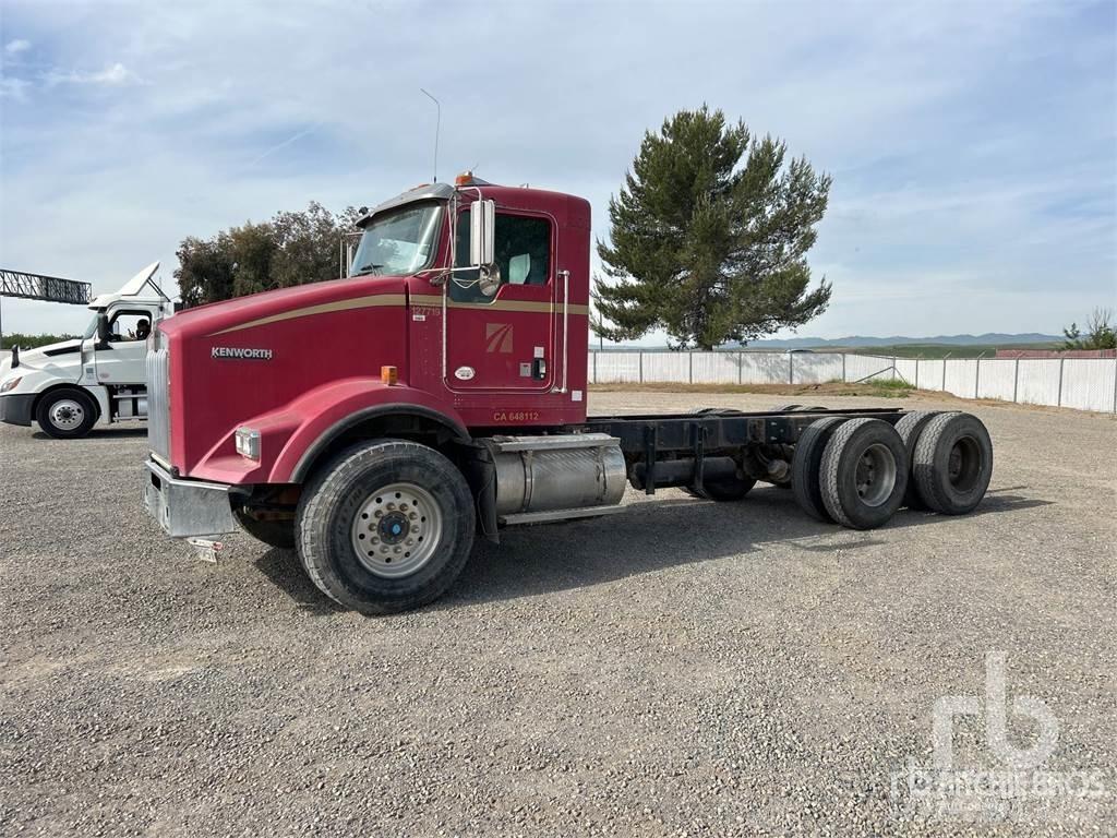 Kenworth T800 平板车