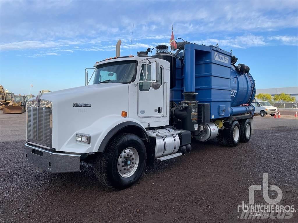 Kenworth T800 组合/真空油槽车