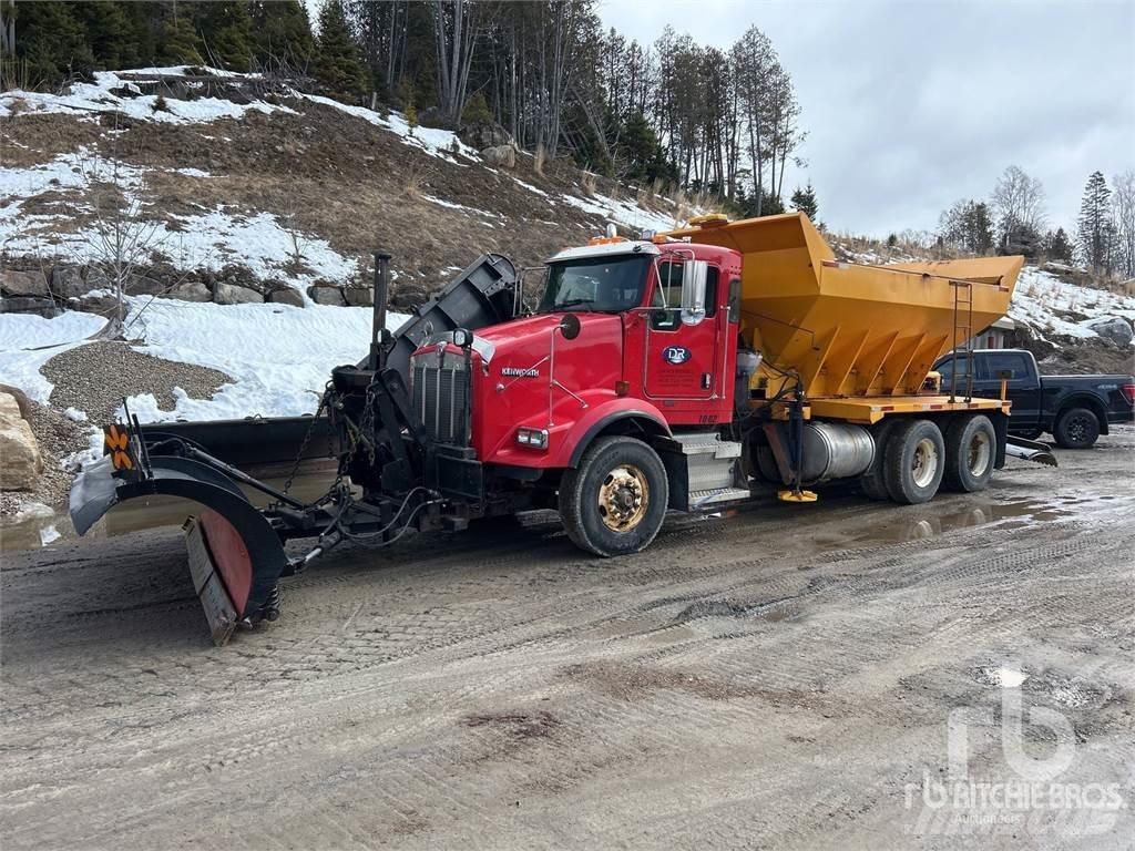 Kenworth T800 推雪机