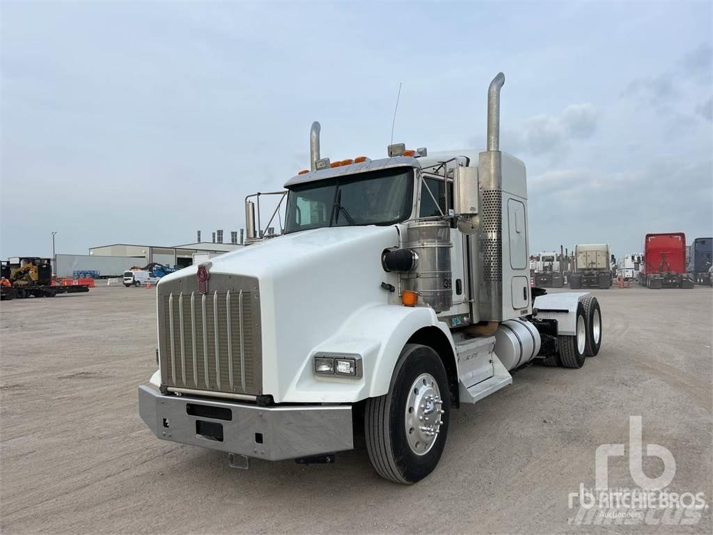 Kenworth T800 牵引车