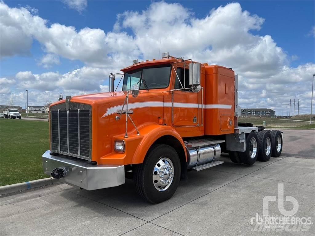 Kenworth T800 牵引车