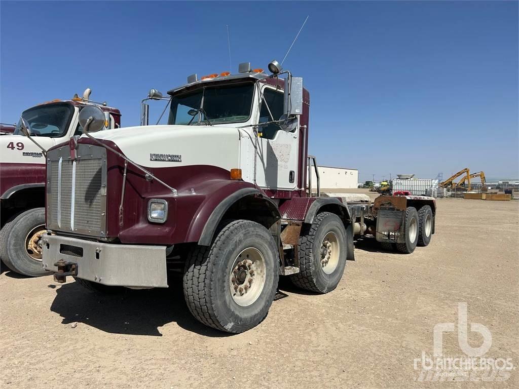 Kenworth T800 平板车