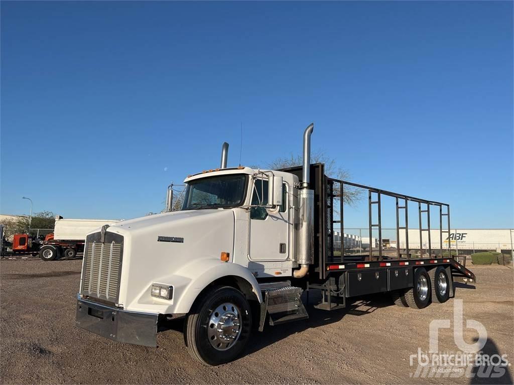 Kenworth T800B 平板栏板货车