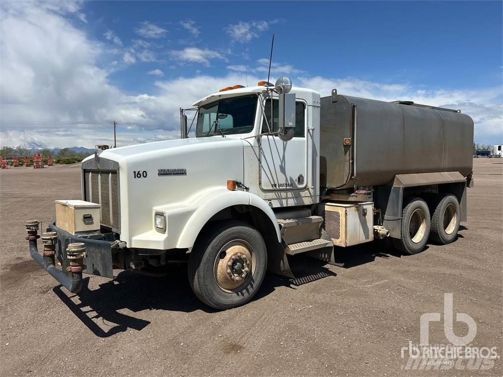 Kenworth T800B 水罐车