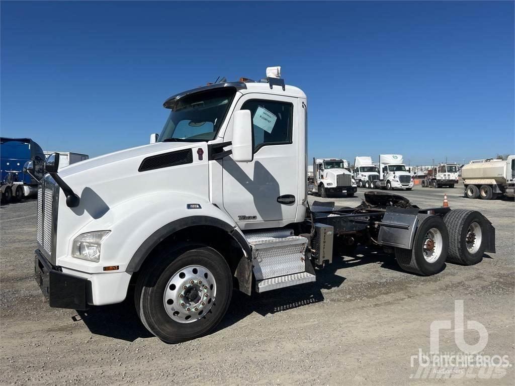 Kenworth T880 牵引车
