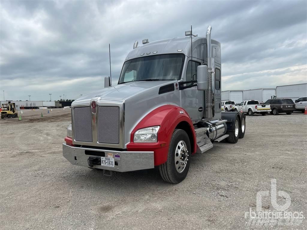 Kenworth T880 牵引车