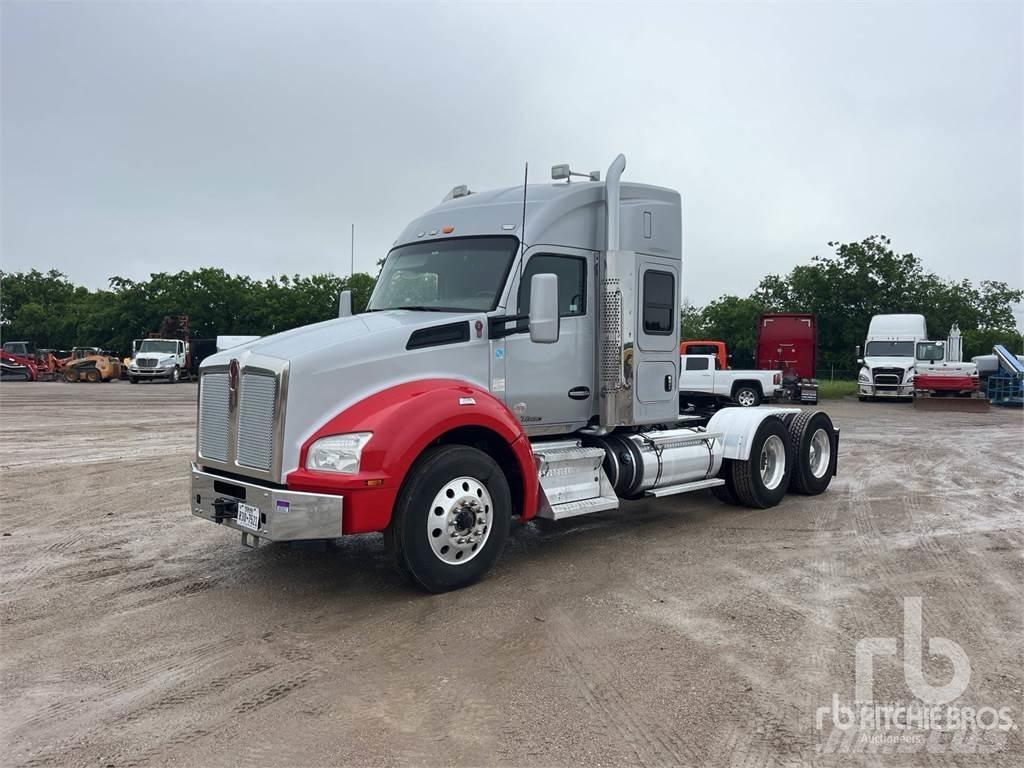 Kenworth T880 牵引车