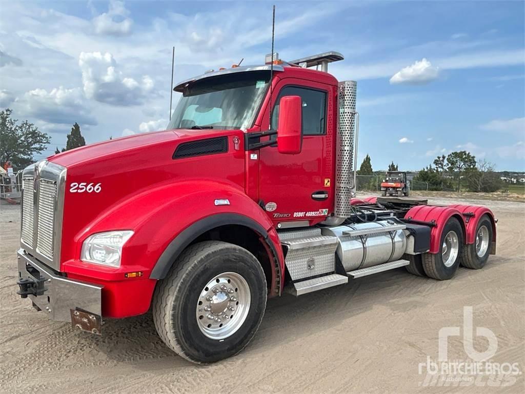 Kenworth T880 牵引车