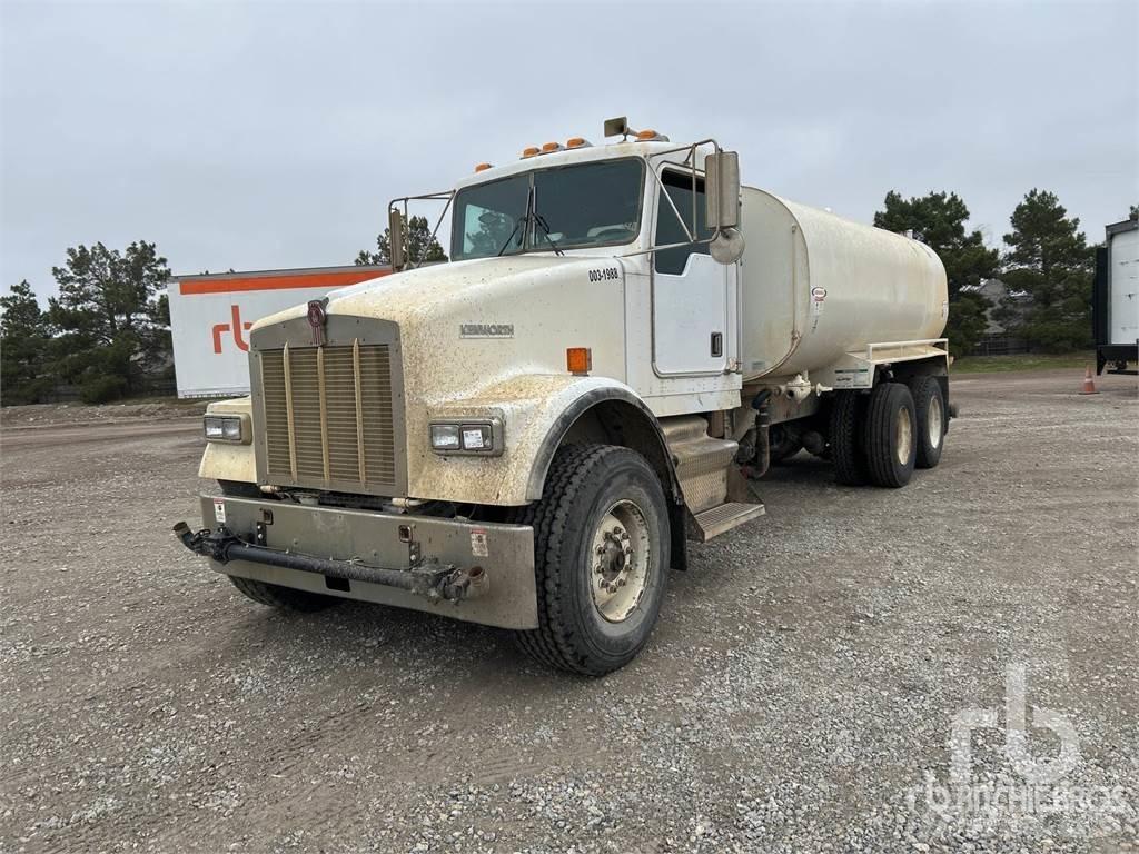 Kenworth W900 水罐车