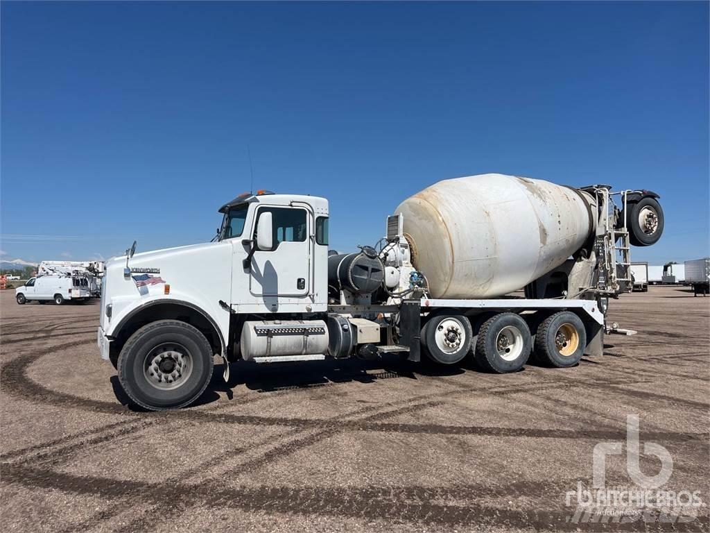 Kenworth W900 混凝土搅拌车