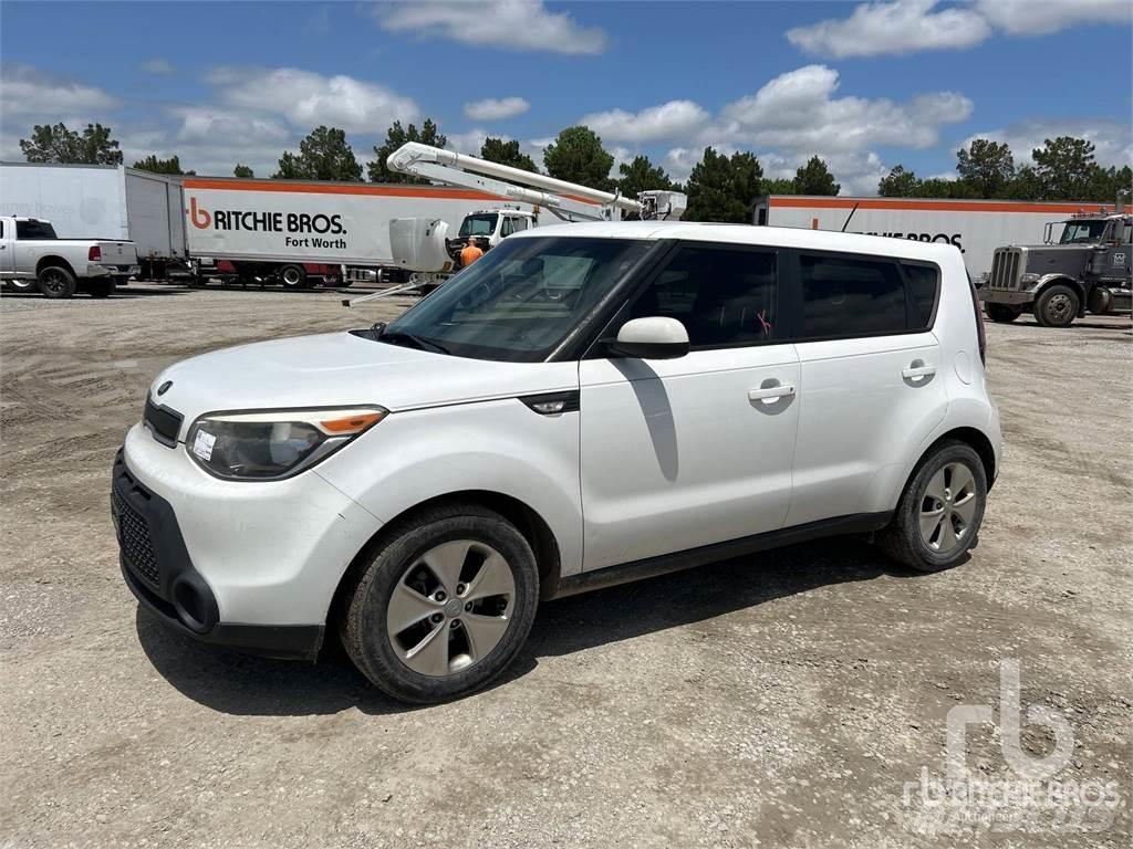 Kia SOUL 汽车