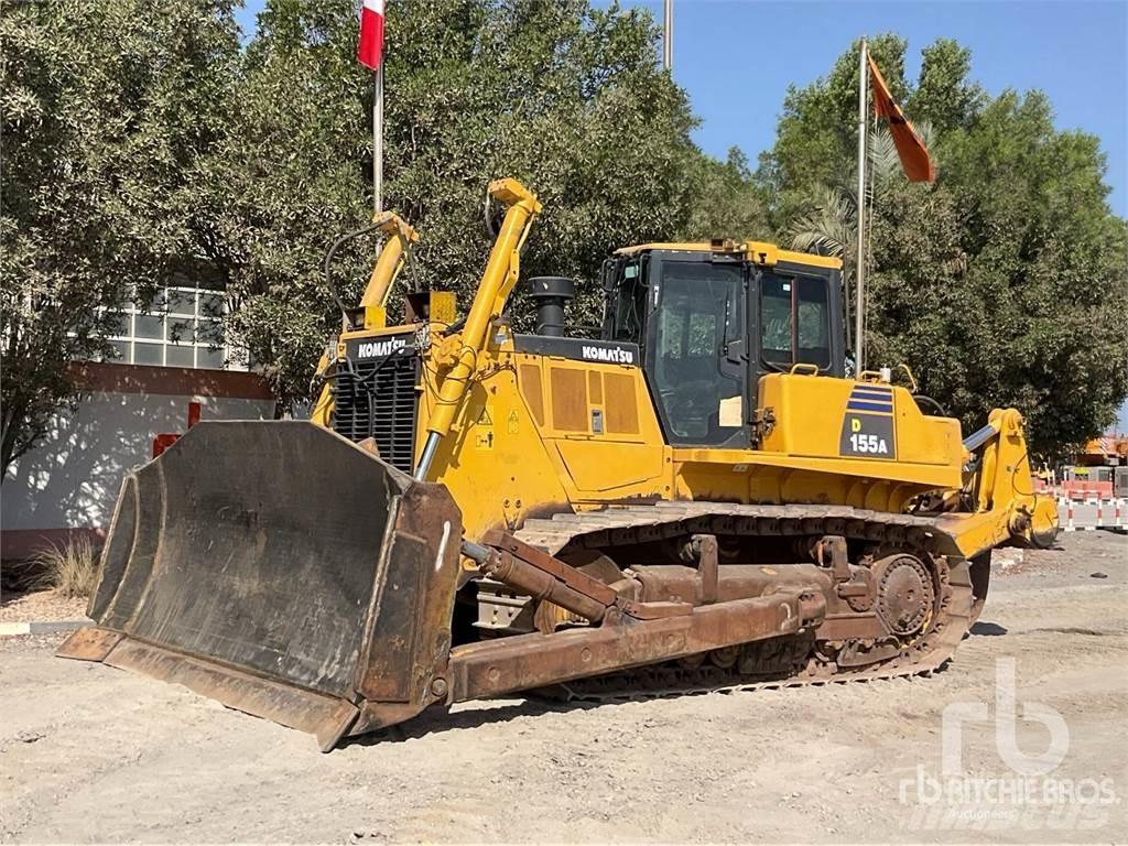 Komatsu D155A-6 履带式推土机