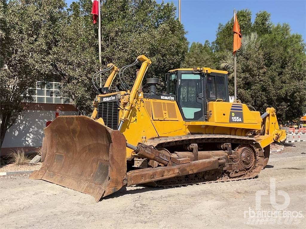 Komatsu D155A-6 履带式推土机