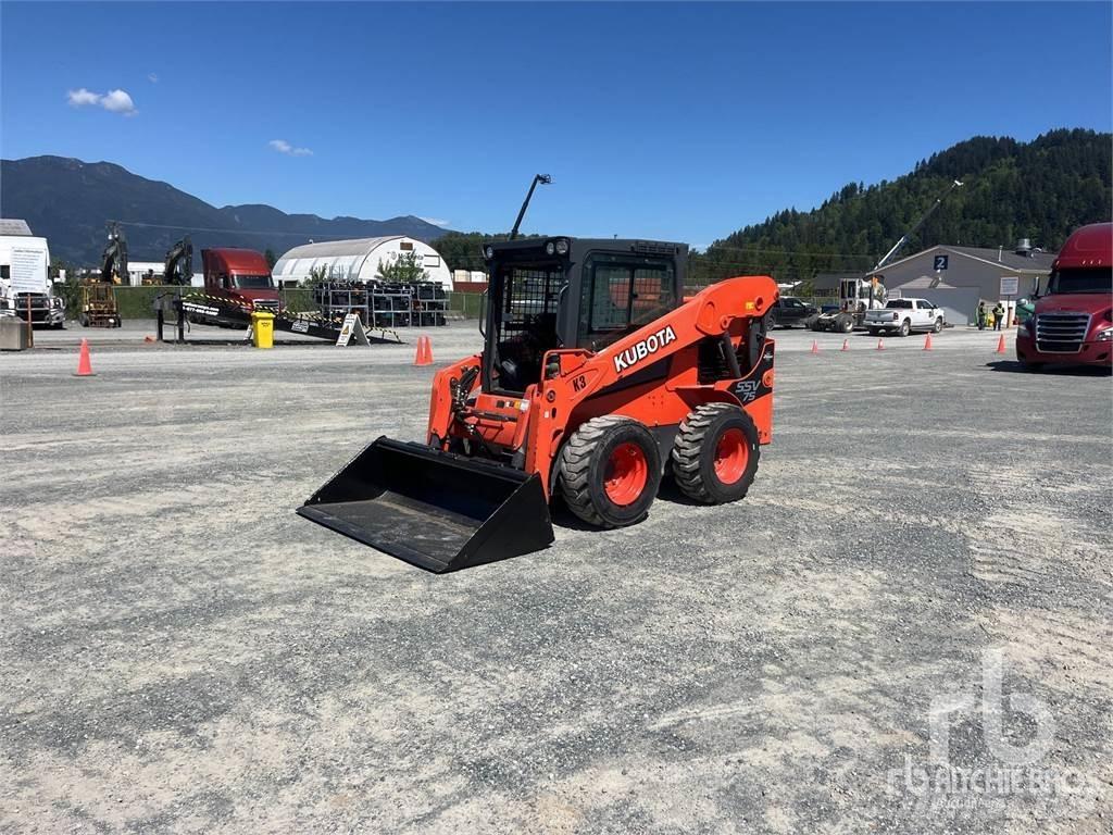 Kubota SSV75 滑移装载机