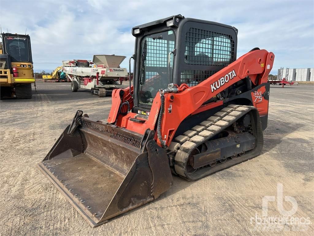 Kubota SVL75 滑移装载机