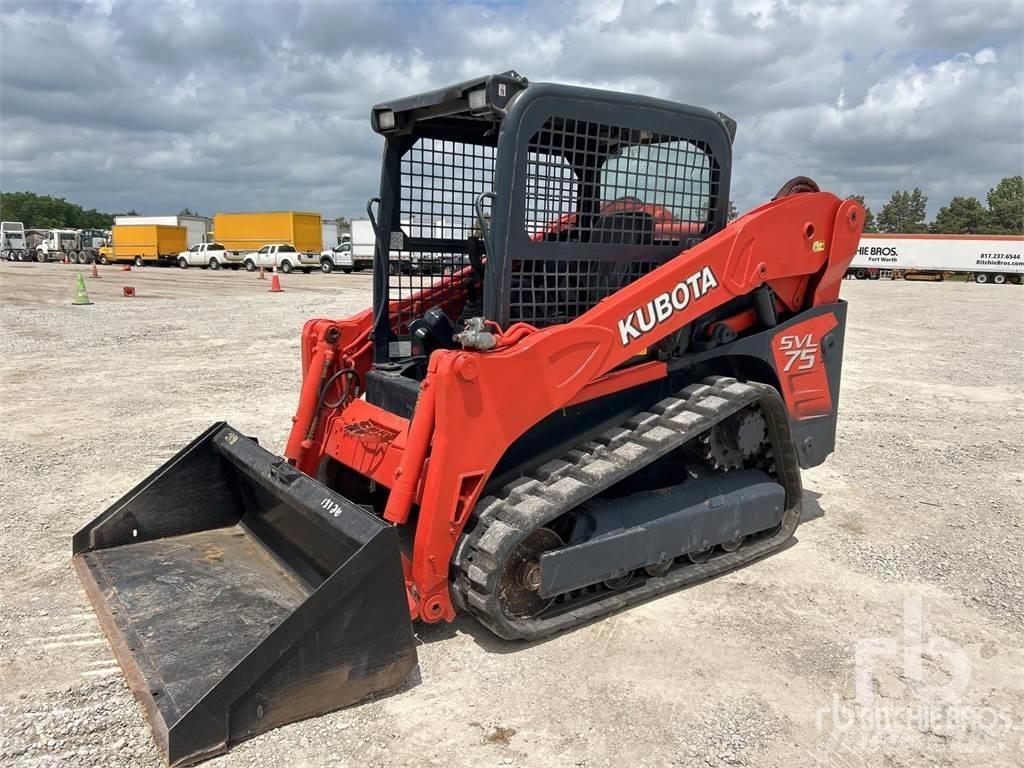Kubota SVL75 滑移装载机