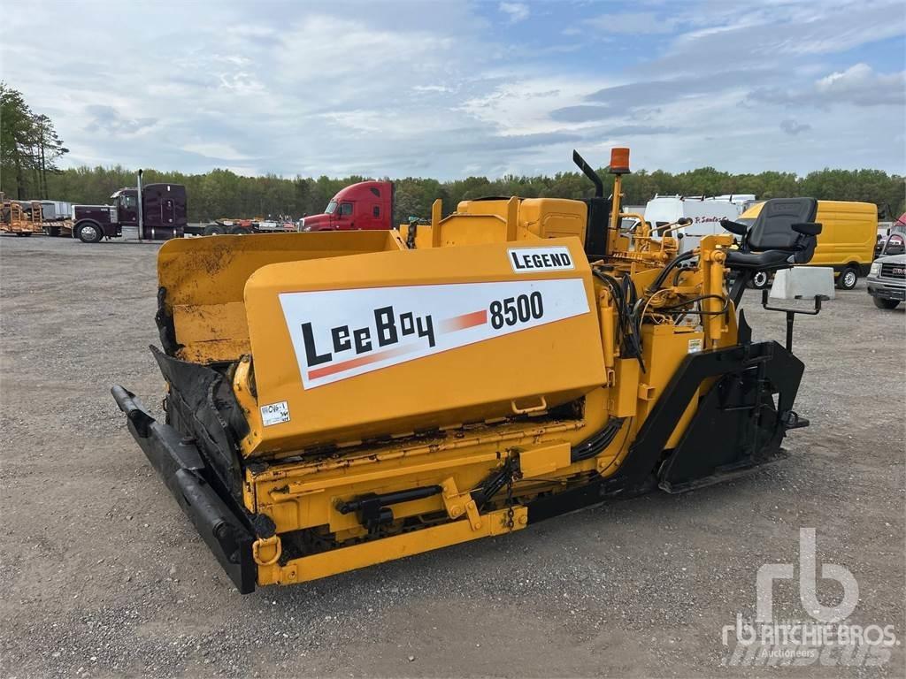 LeeBoy L8500 沥青摊铺机