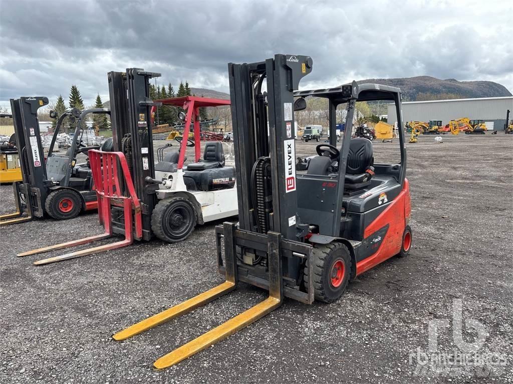 Linde E30S 电动叉车